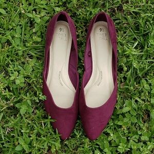 Burgundy/  Maroon Pointed Toe Flats